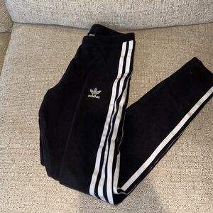 Adidas leggings